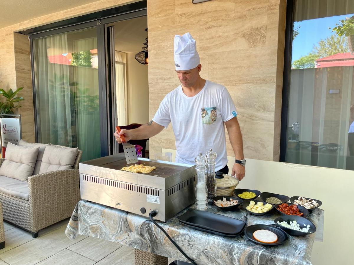 Baobab Suites Siofok Ngoại thất bức ảnh