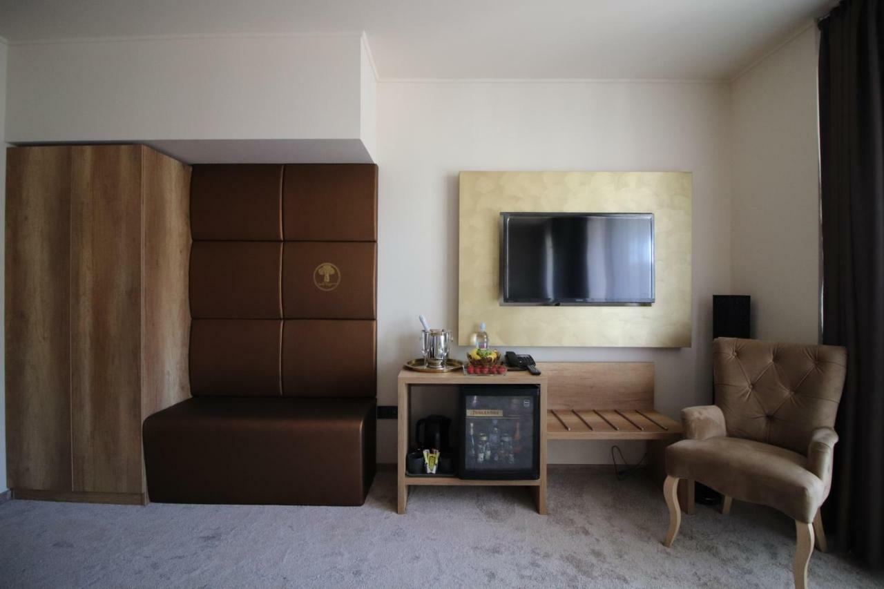 Baobab Suites Siofok Ngoại thất bức ảnh