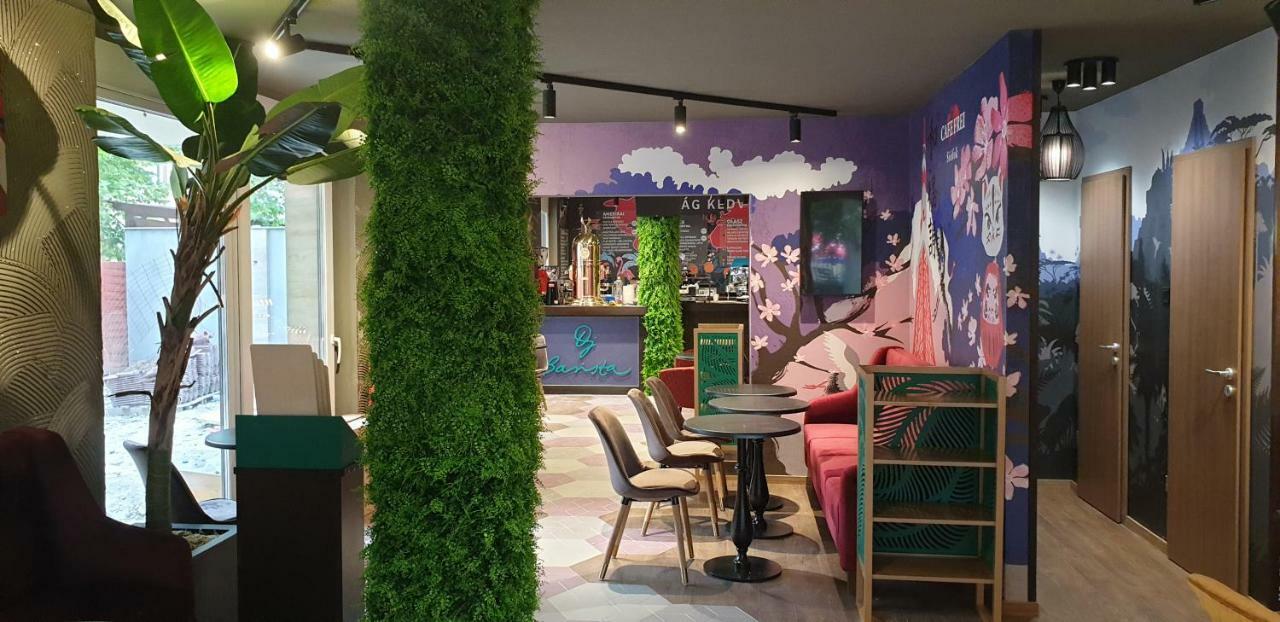 Baobab Suites Siofok Ngoại thất bức ảnh