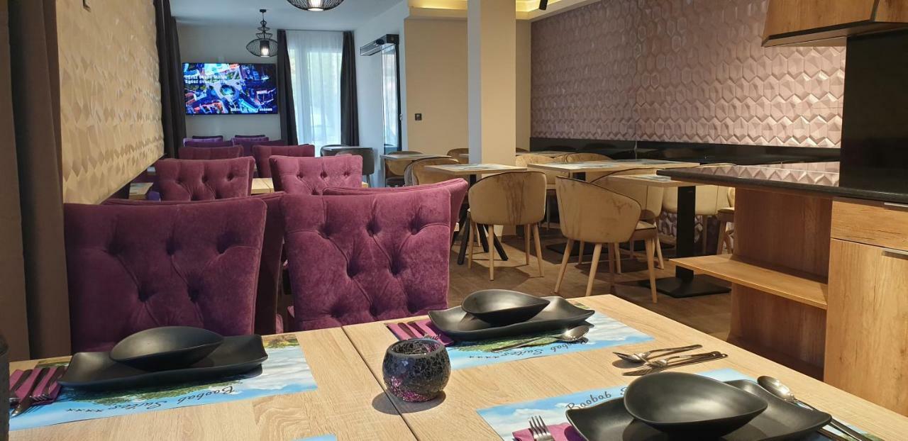 Baobab Suites Siofok Ngoại thất bức ảnh